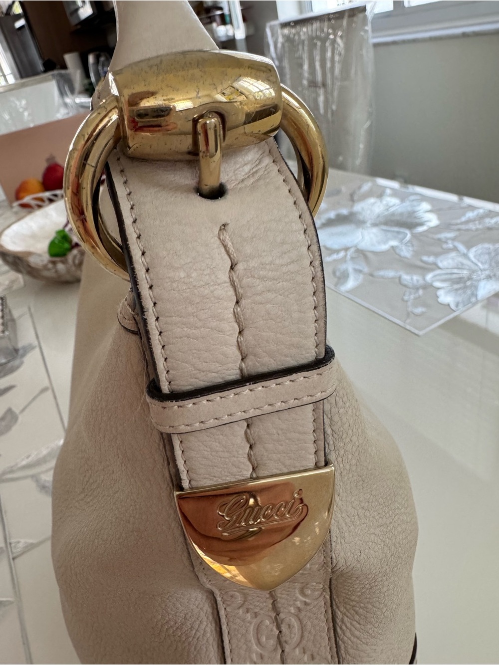 Gucci Beige Leather Shoulder Bag Hobo Gold Hardware - Picture 5 of 10